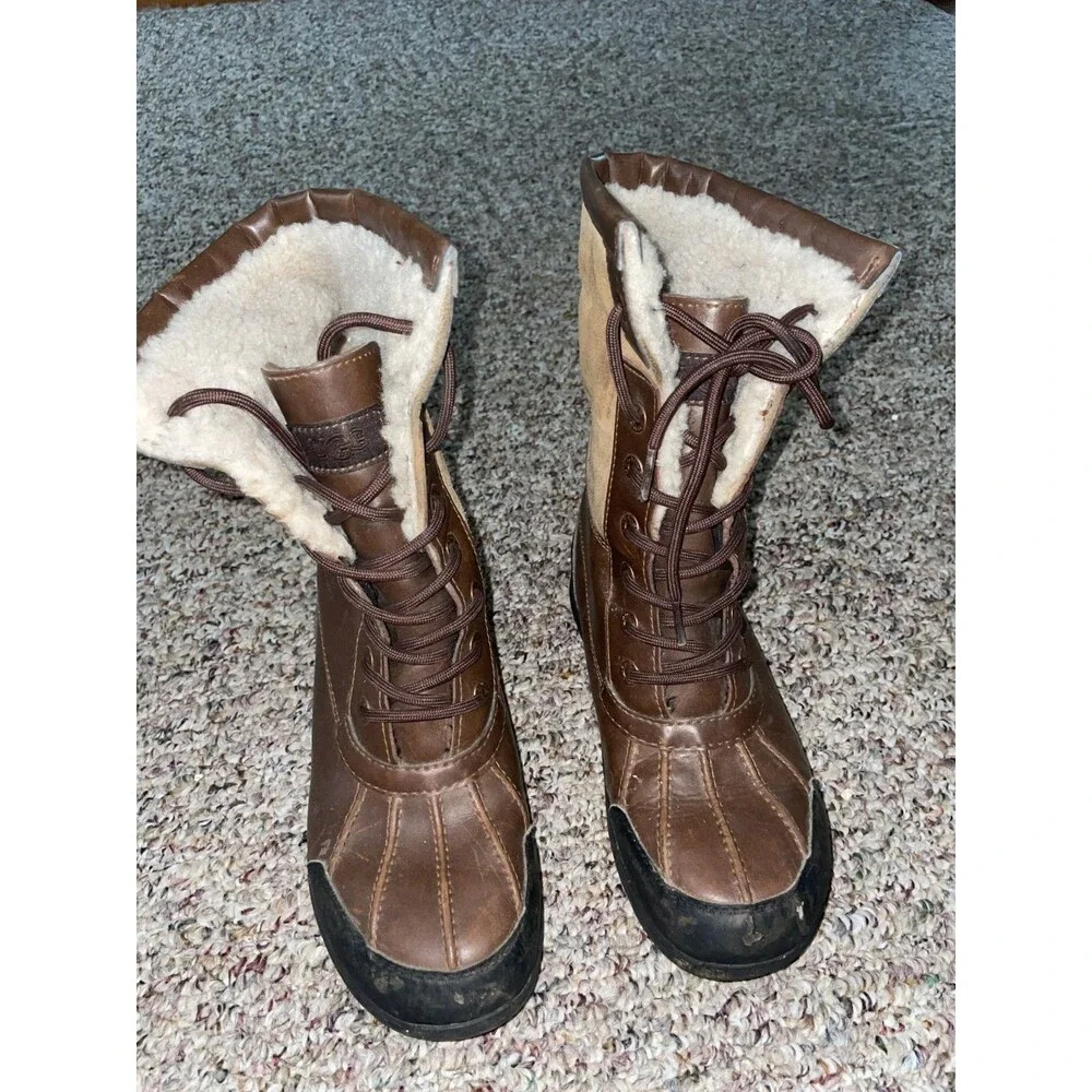 UGG brown ensures winter